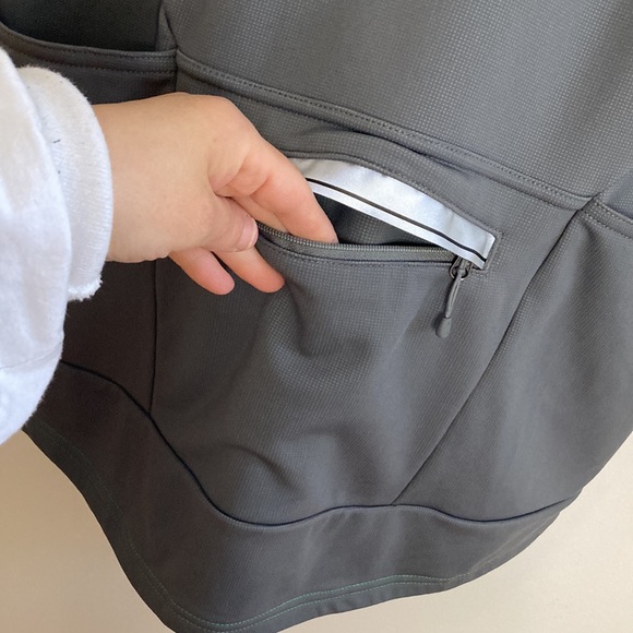 MEC Cycling Shirt Mens XL Green Gray Long Sleeve Half Zip Micro Fleece - Picture 9 of 15